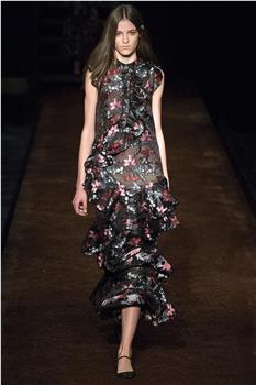 Erdem: Spring Summer 2016 Fashion Show在线观看和下载